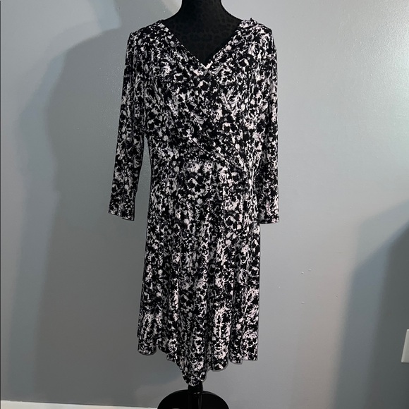 Simply Vera Vera Wang Black and White Patterned Dress  XL - Picture 4 of 9
